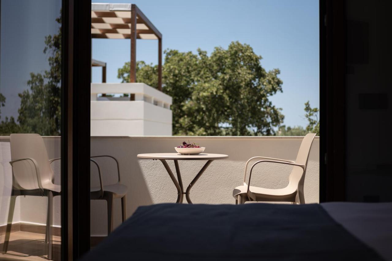 De Light Boutique Villas I II & III - Close To Rethymno, By Thinkvilla 阿迪斯普普伦 外观 照片