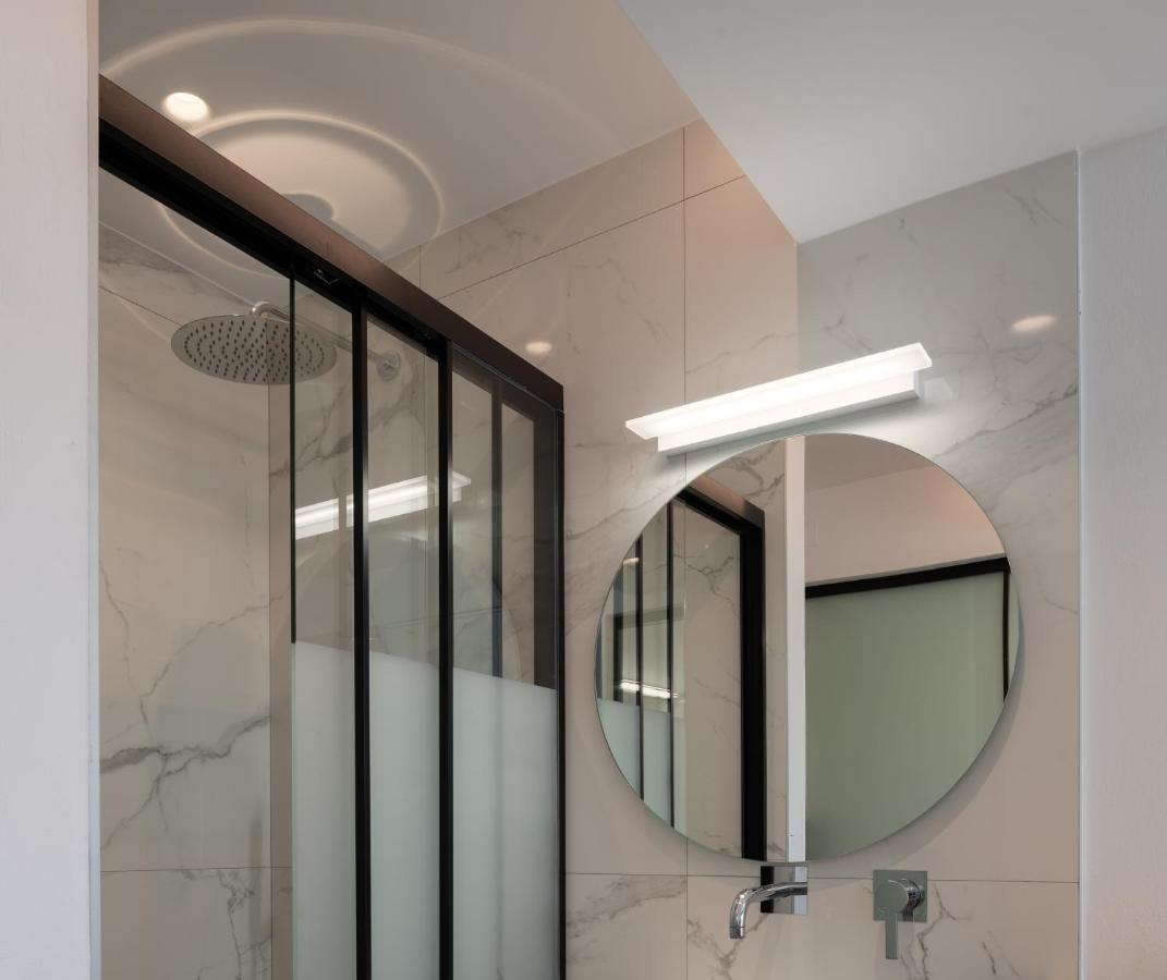 De Light Boutique Villas I II & III - Close To Rethymno, By Thinkvilla 阿迪斯普普伦 外观 照片