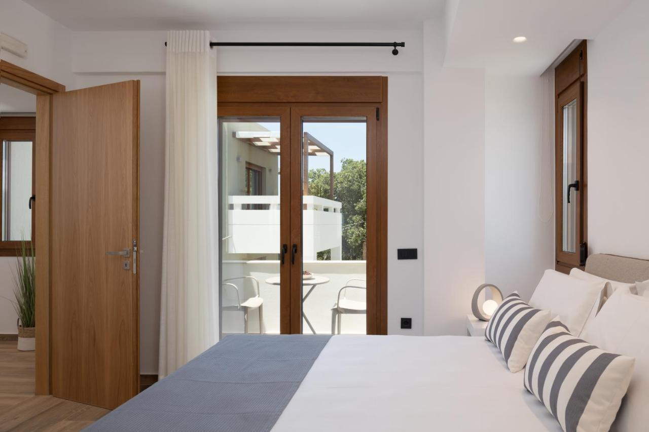 De Light Boutique Villas I II & III - Close To Rethymno, By Thinkvilla 阿迪斯普普伦 外观 照片