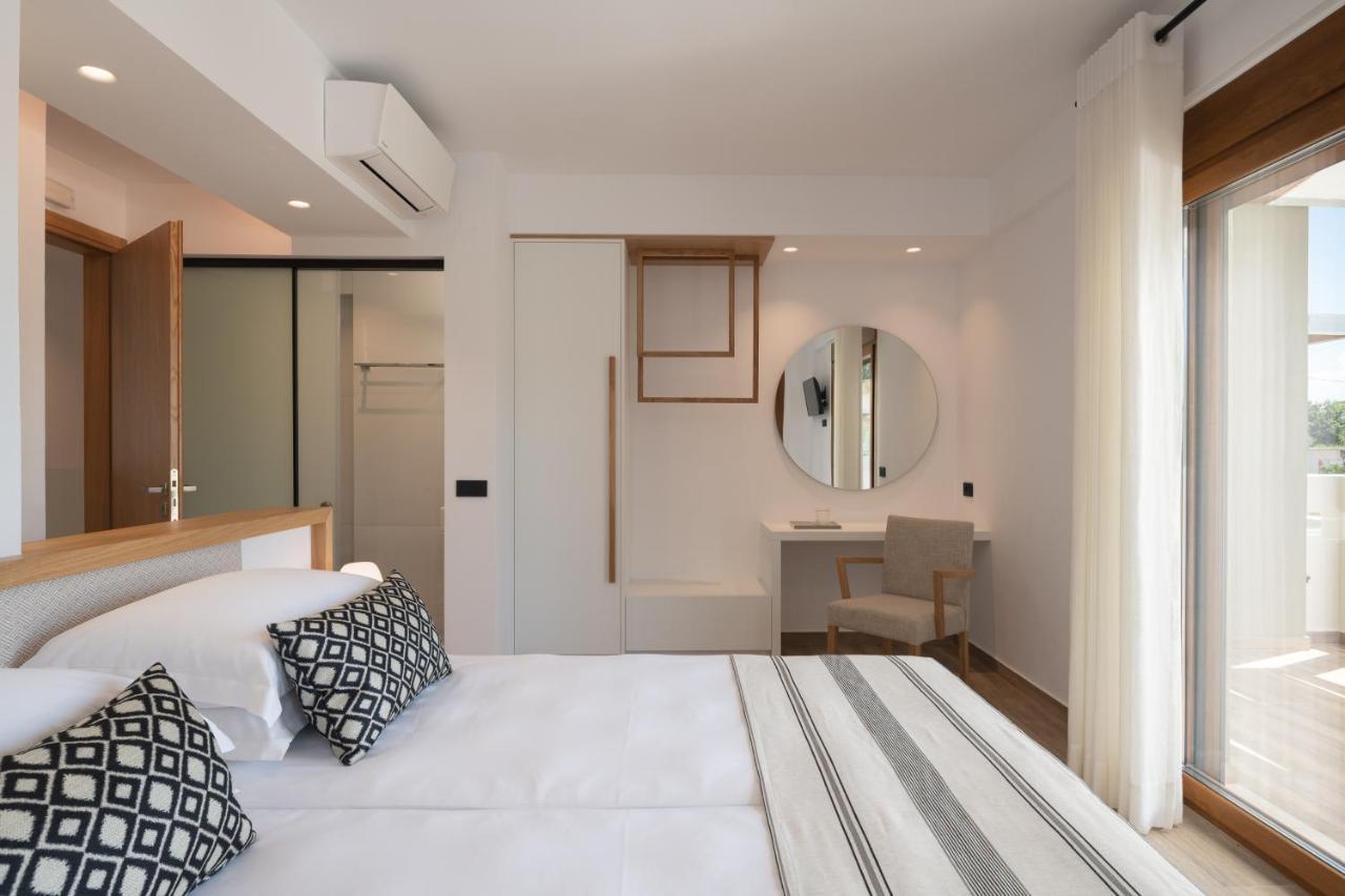 De Light Boutique Villas I II & III - Close To Rethymno, By Thinkvilla 阿迪斯普普伦 外观 照片