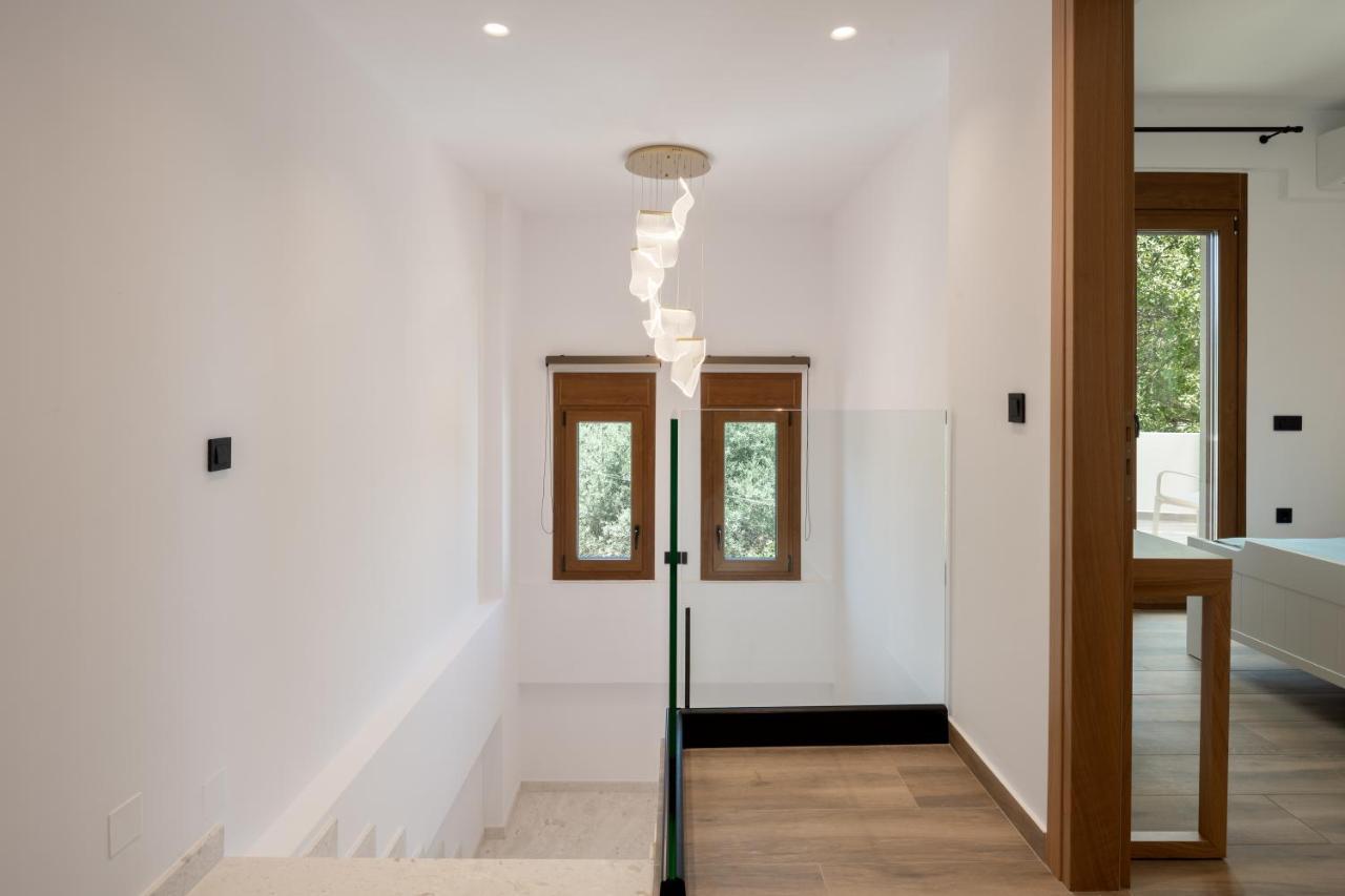 De Light Boutique Villas I II & III - Close To Rethymno, By Thinkvilla 阿迪斯普普伦 外观 照片