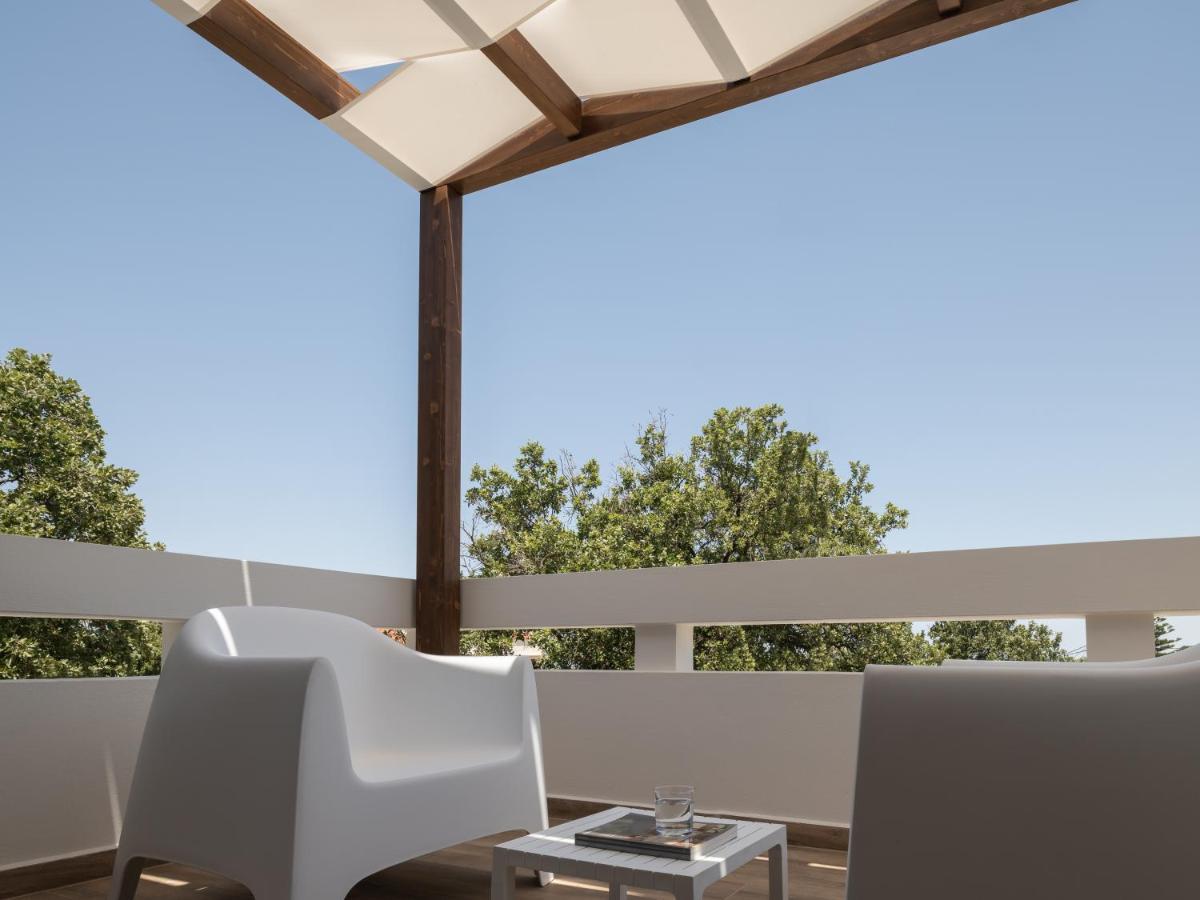 De Light Boutique Villas I II & III - Close To Rethymno, By Thinkvilla 阿迪斯普普伦 外观 照片