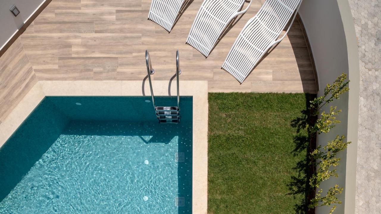 De Light Boutique Villas I II & III - Close To Rethymno, By Thinkvilla 阿迪斯普普伦 外观 照片