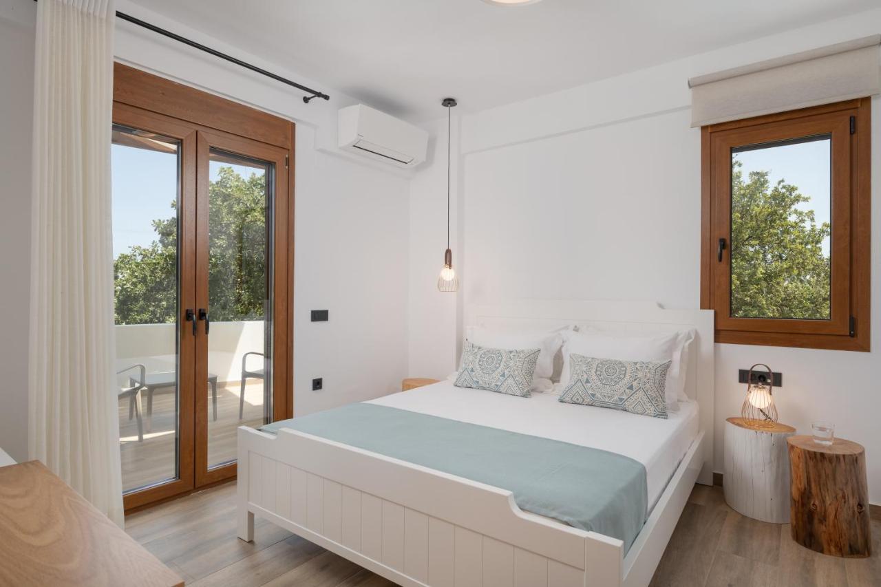 De Light Boutique Villas I II & III - Close To Rethymno, By Thinkvilla 阿迪斯普普伦 外观 照片
