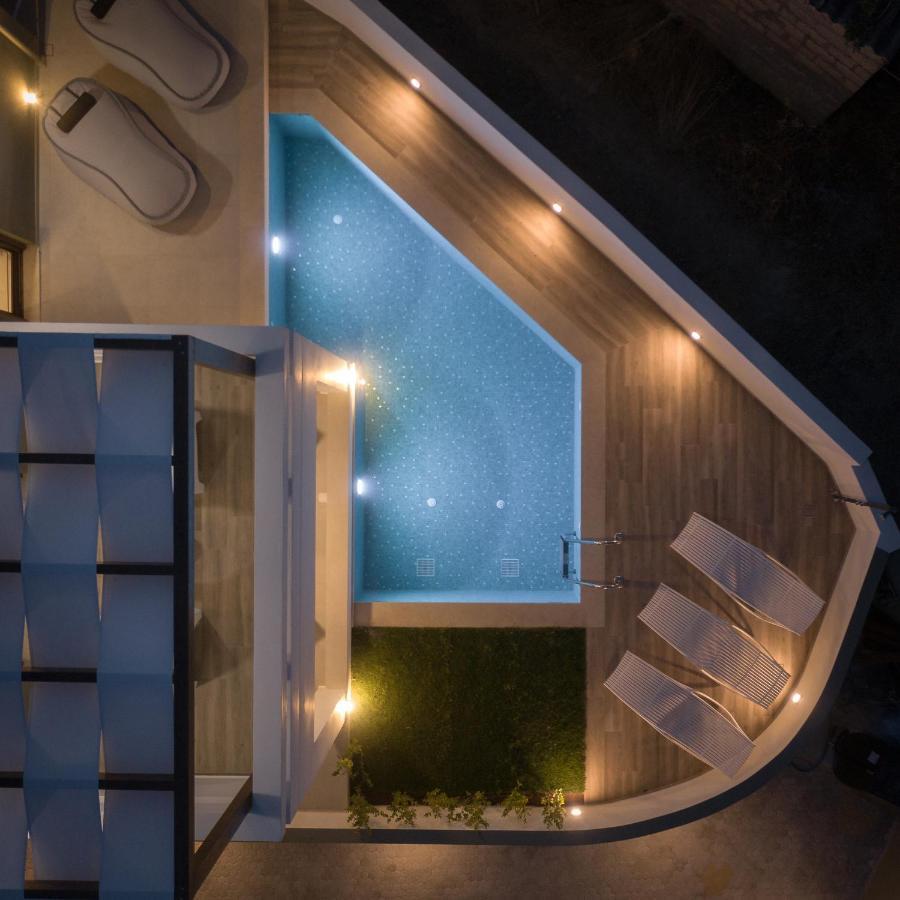 De Light Boutique Villas I II & III - Close To Rethymno, By Thinkvilla 阿迪斯普普伦 外观 照片